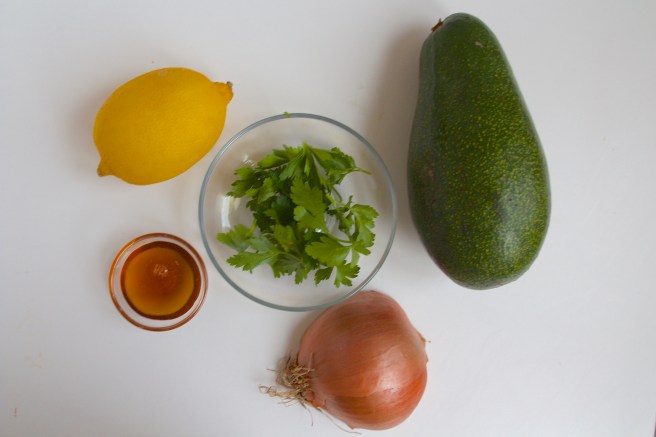 TavukluQuesadilla_AvokadoDipSosMalzeme