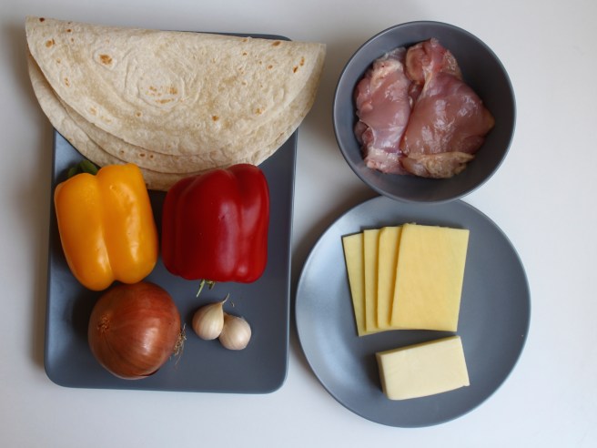 TavukluQuesadilla_malzemeler