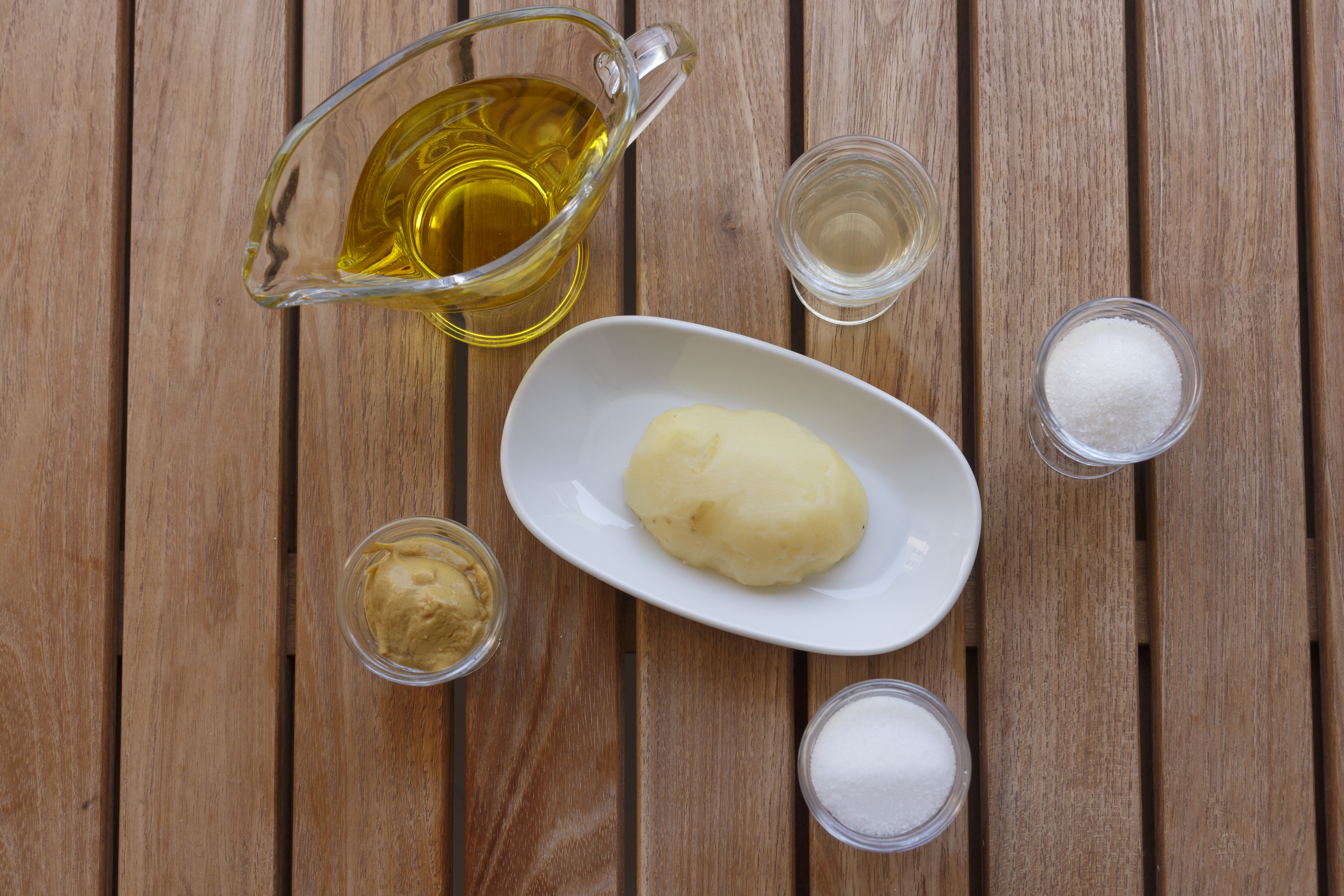 ViyanaUsuluPatatesSalatasi_sosmalzeme